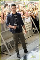 Joe Jonas : joejonas_1310440274.jpg