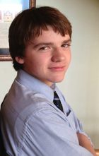 Joel Courtney : joel-courtney-1370193640.jpg