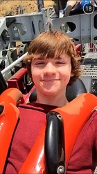 Joel Courtney : joel-courtney-1431465301.jpg