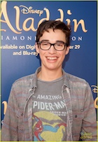 Joey Bragg : joey-bragg-1443532785.jpg