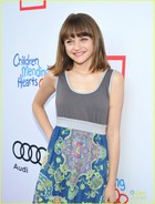 Joey King : joey-king-1372262637.jpg