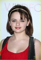 Joey King : joey-king-1418855169.jpg