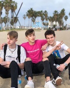 Johnny Orlando : TI4U1559078557.jpg