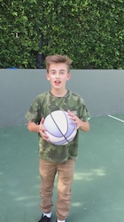 Johnny Orlando : johnny-orlando-1459971721.jpg