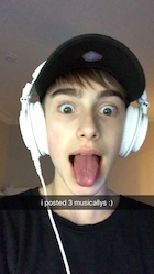 Johnny Orlando : johnny-orlando-1492670161.jpg