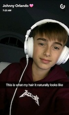 Johnny Orlando : johnny-orlando-1508845144.jpg