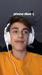 Johnny Orlando : johnny-orlando-1523151322.jpg