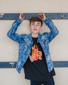 Johnny Orlando : johnny-orlando-1524945400.jpg