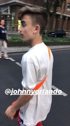 Johnny Orlando : johnny-orlando-1529703335.jpg