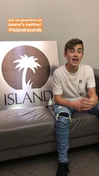 Johnny Orlando : johnny-orlando-1540499880.jpg