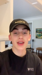 Johnny Orlando : johnny-orlando-1555875829.jpg