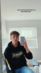 Johnny Orlando : johnny-orlando-1584264984.jpg