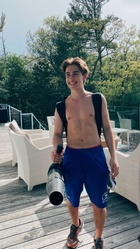 Johnny Orlando : johnny-orlando-1590622127.jpg