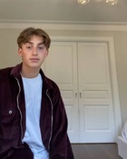 Johnny Orlando : johnny-orlando-1595698773.jpg