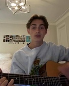 Johnny Orlando : johnny-orlando-1599601232.jpg