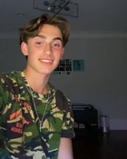 Johnny Orlando : johnny-orlando-1599790645.jpg