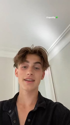 Johnny Orlando : johnny-orlando-1599983445.jpg