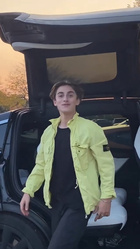 Johnny Orlando : johnny-orlando-1602285018.jpg