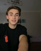 Johnny Orlando : johnny-orlando-1604949101.jpg