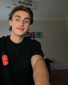 Johnny Orlando : johnny-orlando-1604949113.jpg