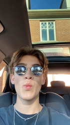 Johnny Orlando : johnny-orlando-1605386114.jpg