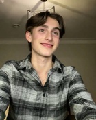 Johnny Orlando : johnny-orlando-1615136452.jpg