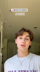 Johnny Orlando : johnny-orlando-1655068213.jpg