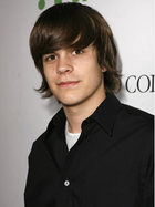 Johnny Simmons : johnny_simmons_1191430822.jpg