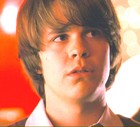 Johnny Simmons : johnny_simmons_1270654679.jpg