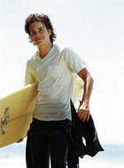 Johnny Simmons : johnny_simmons_1300956653.jpg