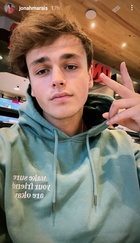 Jonah Marais : jonah-marais-1621292667.jpg