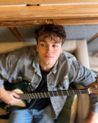 Jonah Marais : jonah-marais-1670110382.jpg