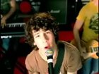 Jonas Brothers : TI4U_u1214198866.jpg