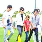 Jonas Brothers : TI4U_u1216192611.jpg