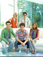 Jonas Brothers : TI4U_u1282500596.jpg