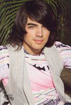 Jonas Brothers : jonas_brothers_1212263437.jpg