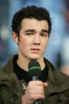 Jonas Brothers : jonas_brothers_1212525035.jpg