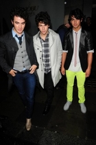 Jonas Brothers : jonas_brothers_1212938024.jpg