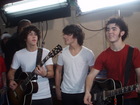 Jonas Brothers : jonas_brothers_1214417837.jpg