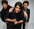 Jonas Brothers : jonas_brothers_1237844988.jpg