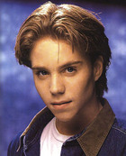 Jonathan Brandis : jbbop10a.jpg