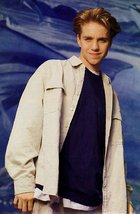 Jonathan Brandis : jonbran3.jpg