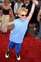 Jonathan Lipnicki : TI4U_u1146947744.jpg