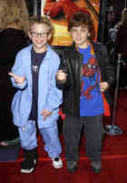 Jonathan Lipnicki : TI4U_u1146947749.jpg