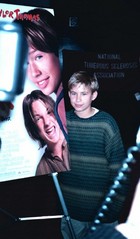 Jonathan Taylor Thomas : JonathanTaylorThomas390.jpg