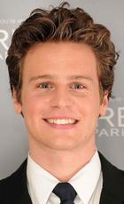 Jonathan Groff : jonathan-groff-1371759634.jpg