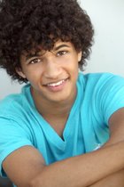 Jordan Fisher : jordan-fisher-1387024338.jpg