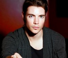 Josh Henderson : josh-henderson-1332261746.jpg