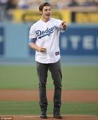 Josh Henderson : josh-henderson-1340194324.jpg