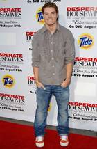 Josh Henderson : josh_henderson_1178901296.jpg